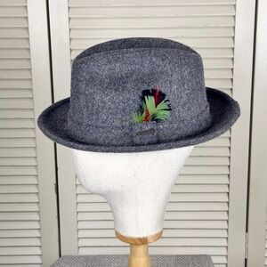 Vintage Stetson Signature Grey Wool Trilby Fedora Hat Feather USA Made Men 7 1/8